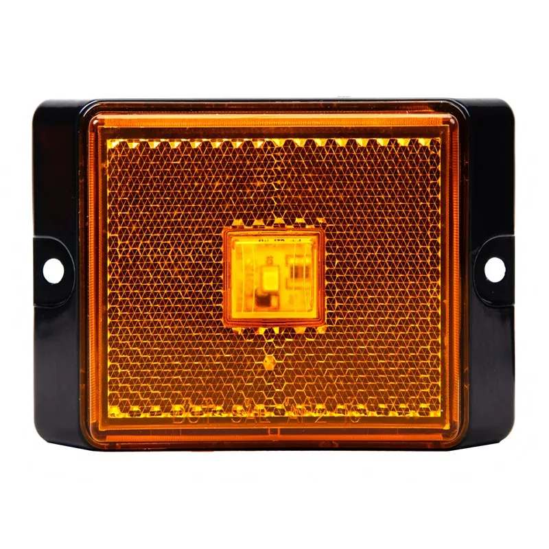 Feu de remorque rectangulaire de 2 pouces
